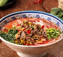 Spicy Pickled Pepper Chicken Offal Rice Noodles