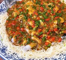Huángjué Shù Guò Shuǐ Yú