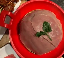 Sliced Pork Kidney with Big Knife