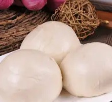 Sweet Steamed Bun with Old Starter