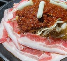 Stir-fried Octopus with Pork Belly
