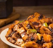 Spicy Rabbit Cubes in Red Oil