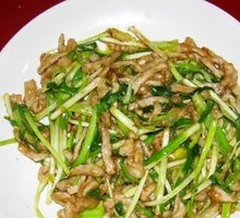 Fried Tofu Skin with Garlic Shoots