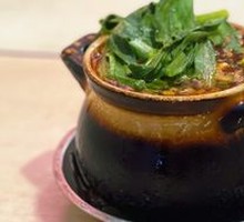 Pickled Cabbage and Pepper Chicken Offal