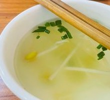 Bean Sprout Soup