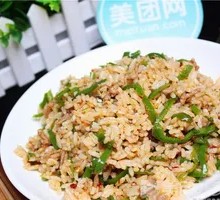 青椒肉丝炒饭