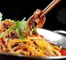 Spicy Sichuan Chicken Offal with Pickled Radish
