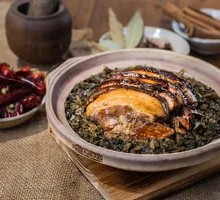 Old Pickled Vegetable Braised Pork