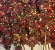 Sliced Beef with Green and Red Peppers