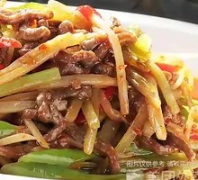 Pickled Chili Stir-Fried Pork Strips