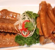Braised Goose Feet and Wings