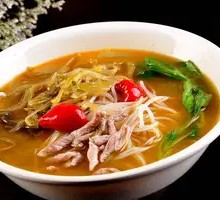 Spicy Sour Cabbage Pork Noodles